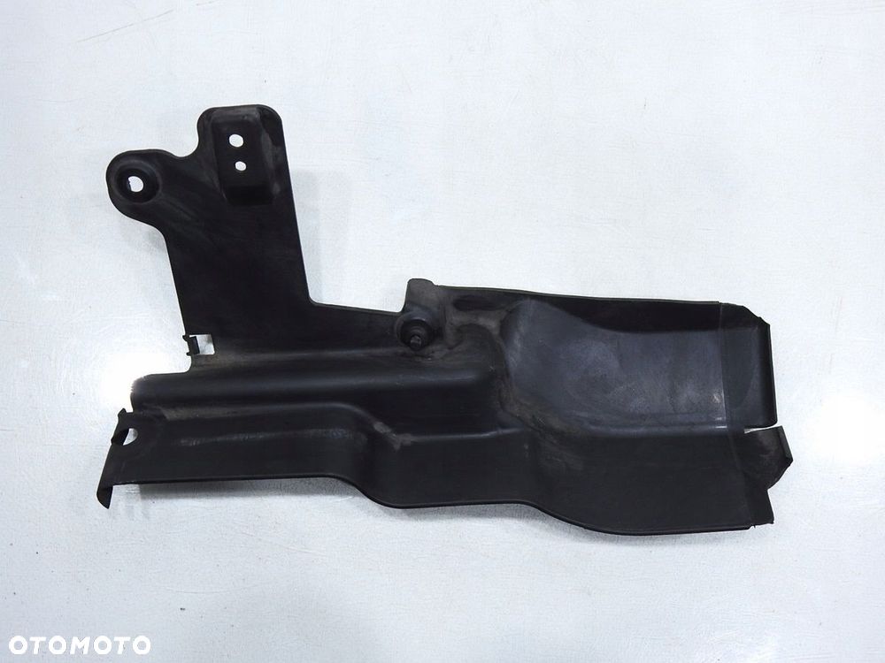 KIEROWNICA POWIETRZA LEWA VOLVO V70 III 2.5 T - 6