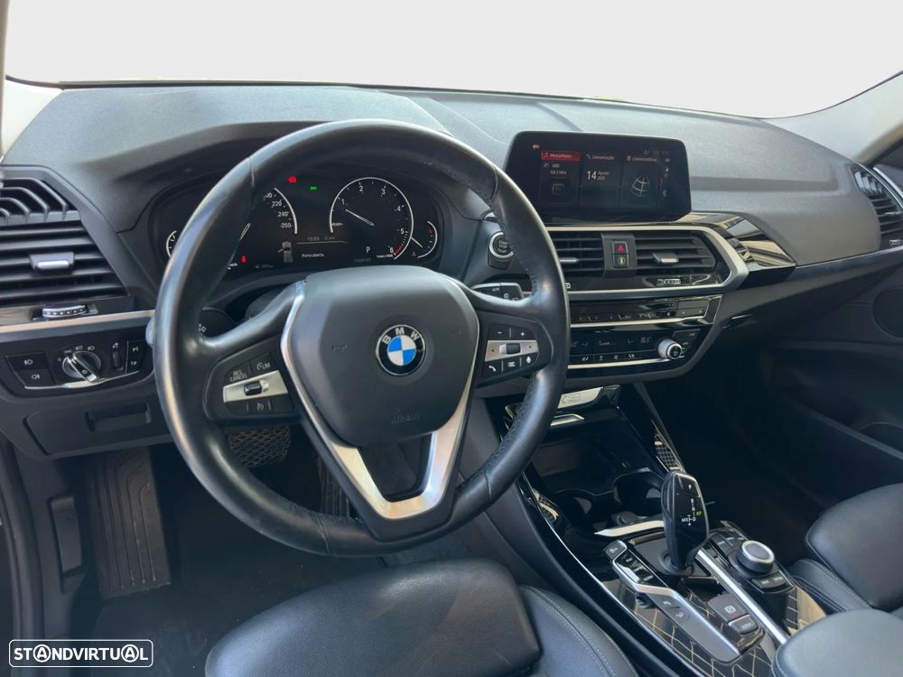 BMW X3 20 d xDrive xLine - 12