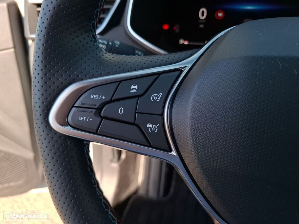 Renault Clio - 14