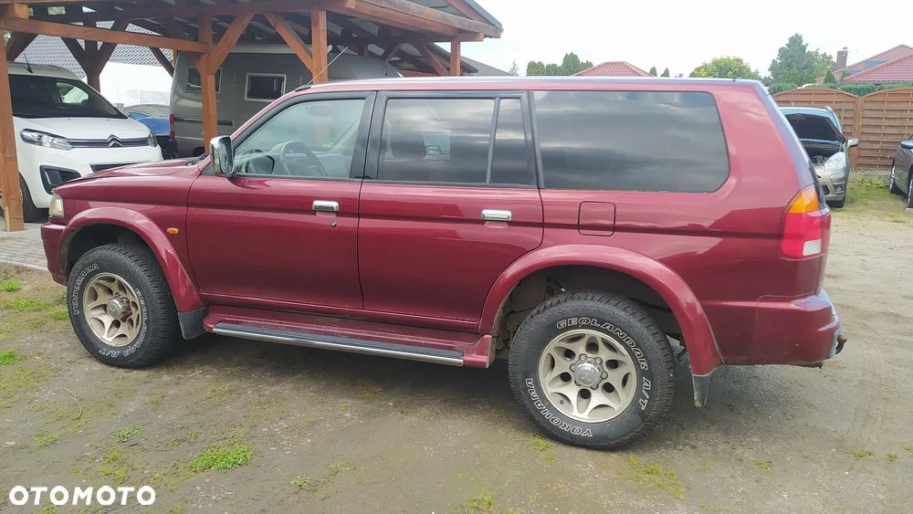 Mitsubishi Pajero Sport 3.0 V6 - 2