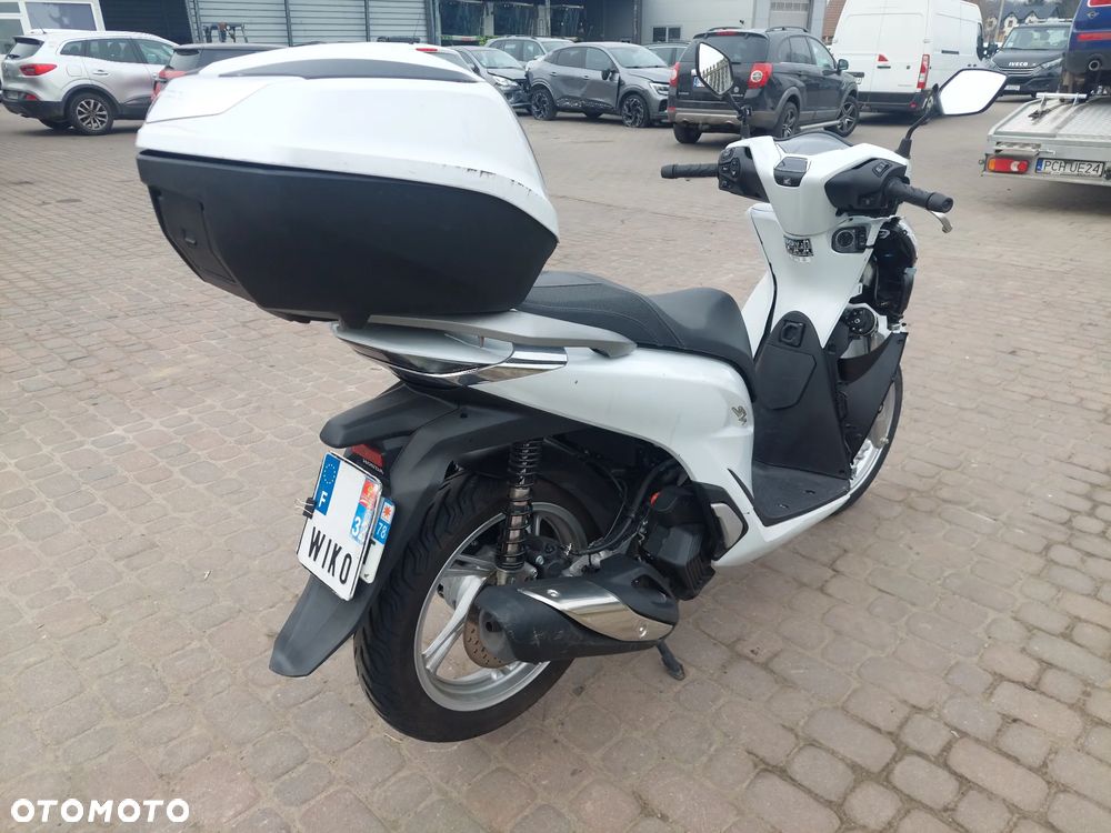 Honda SH - 4