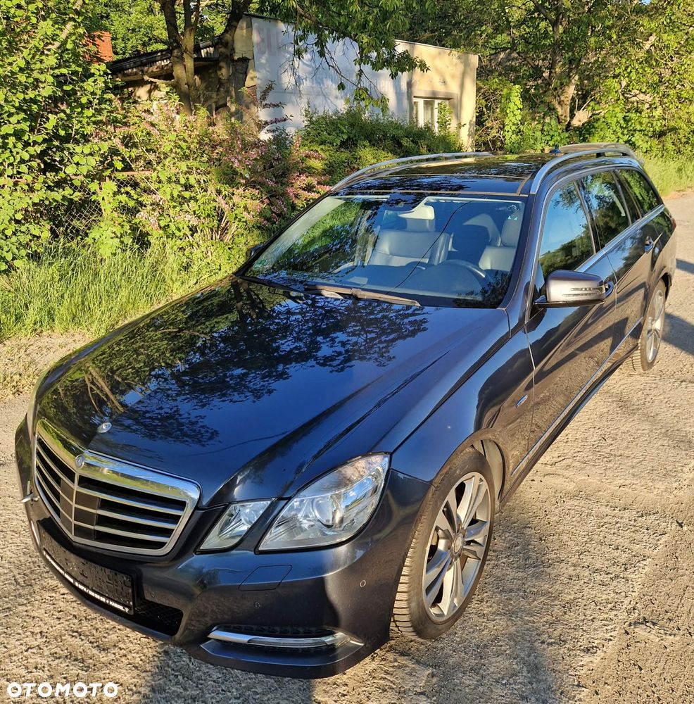 Mercedes-Benz Klasa E 350 CDI DPF 4Matic BlueEFFICIENCY 7G-TRONIC Avantgarde - 1