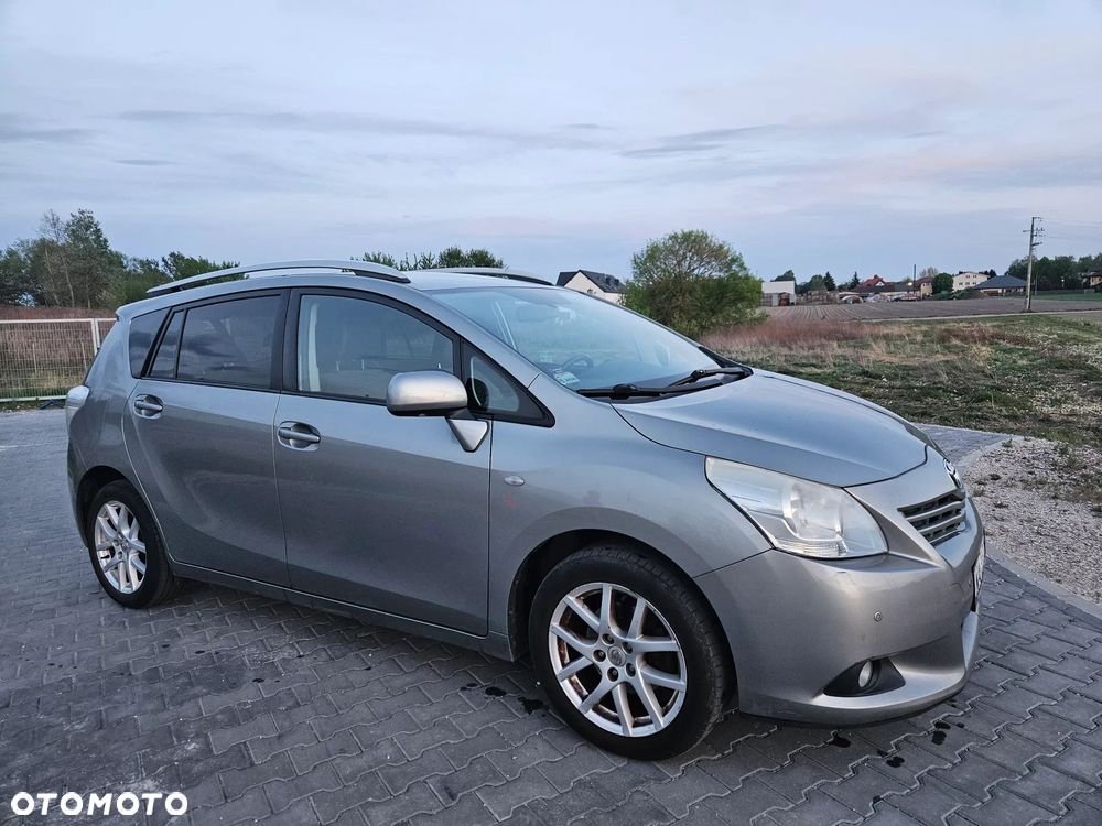 Toyota Verso 1.8 Sol plus - 1