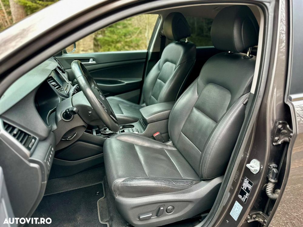 Hyundai Tucson 2.0 CRDI 4WD Automatik Style - 11