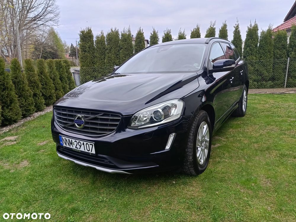 Volvo XC 60 D5 AWD Momentum - 19