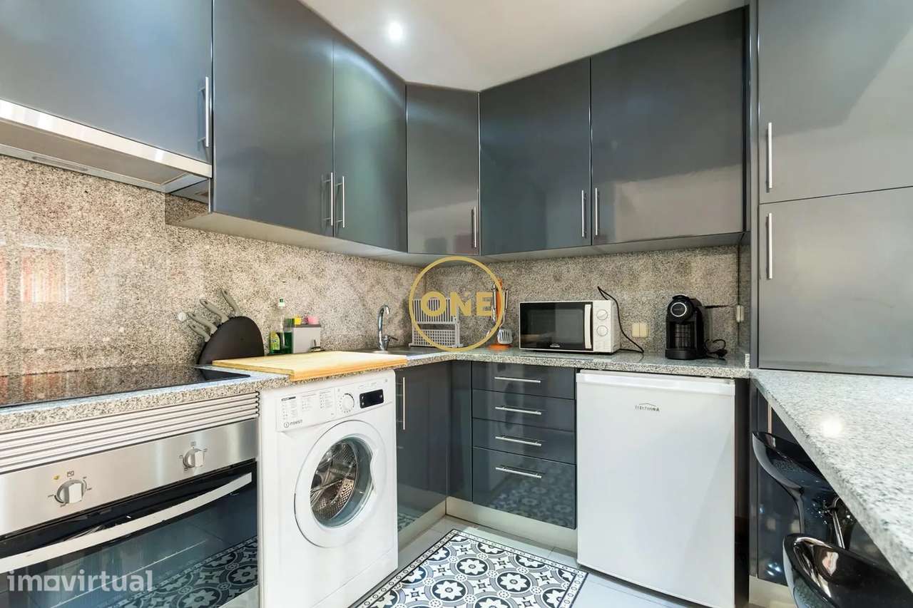 Apartamento T0 com garagem e piscina, Centro Histórico de Albufeira - Grande imagem: 2/17