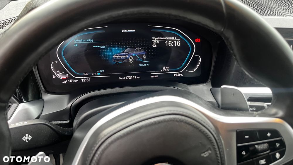 BMW Seria 3 330e PHEV sport - 35