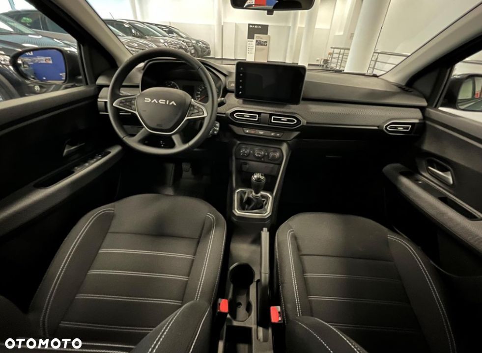 Dacia Sandero - 6