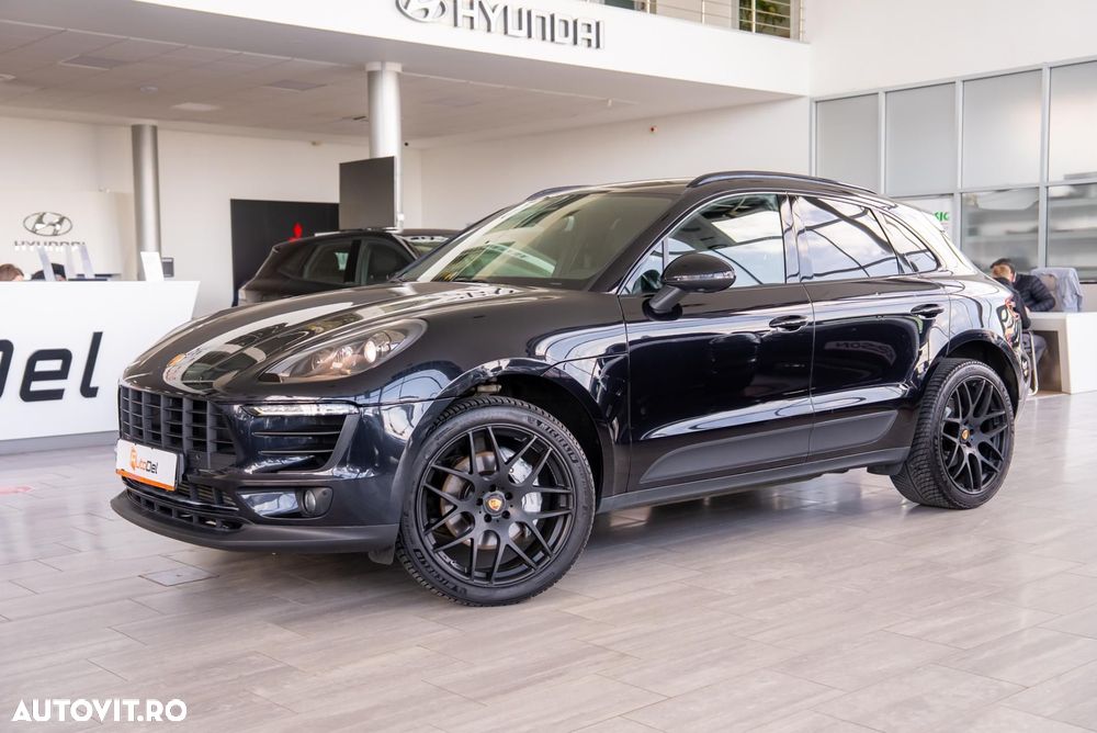 Porsche Macan - 4
