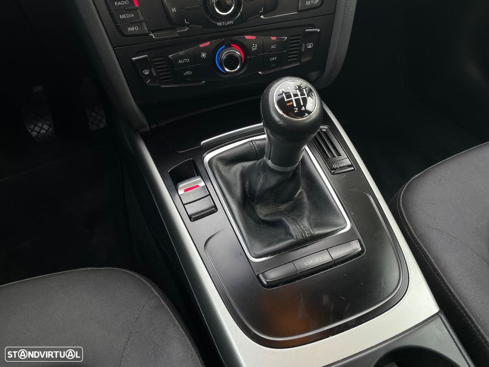 Audi A4 2.0 TDI DPF Ambition - 27