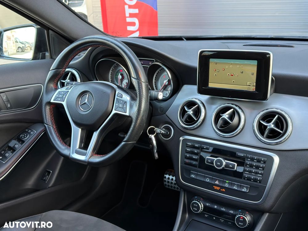 Mercedes-Benz GLA 200 (CDI) d 4Matic 7G-DCT AMG Line - 17