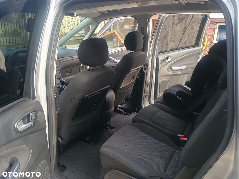 Ford Galaxy 2.0 TDCi Ghia - 10