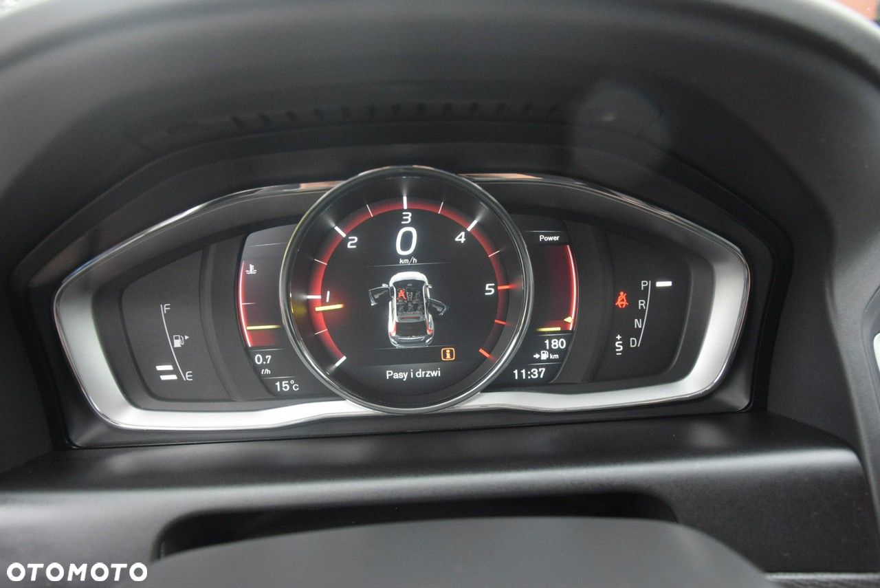 Volvo XC 60 D3 Drive-E Kinetic - 32