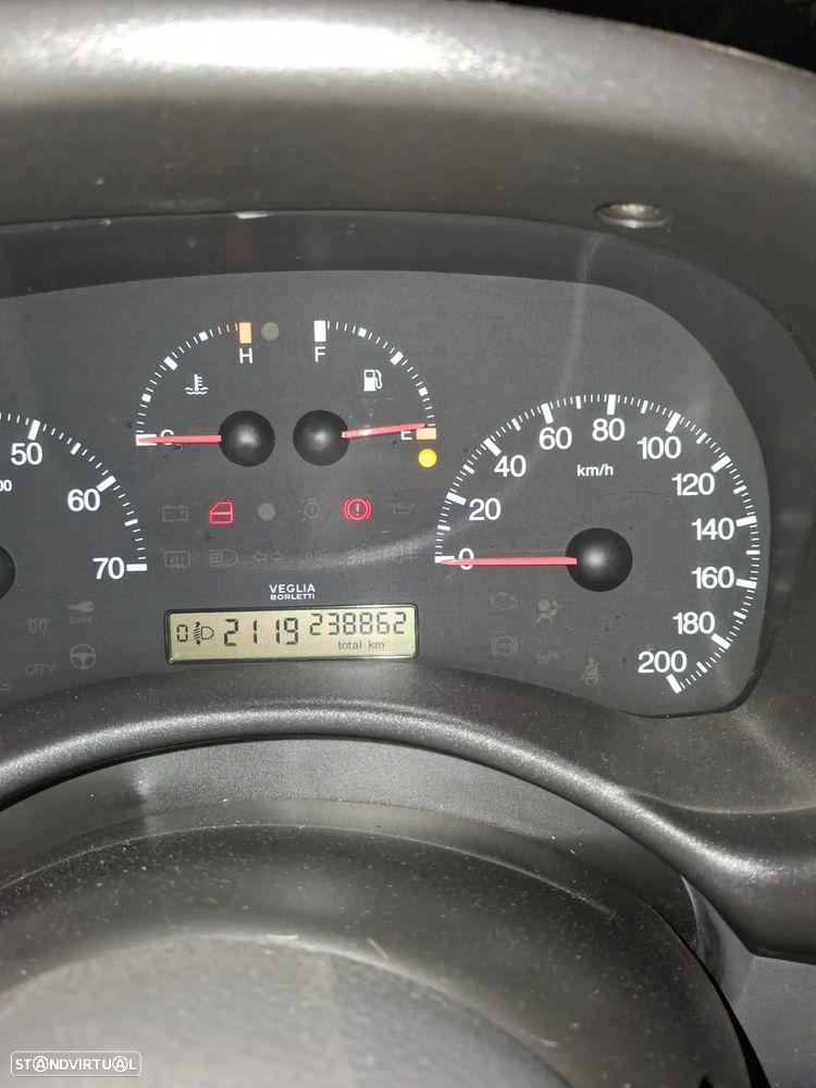 Fiat Punto - 6