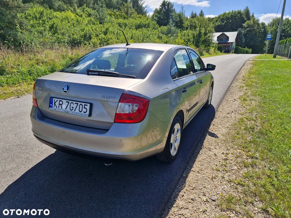 Skoda RAPID 1.2 TSI Active - 6