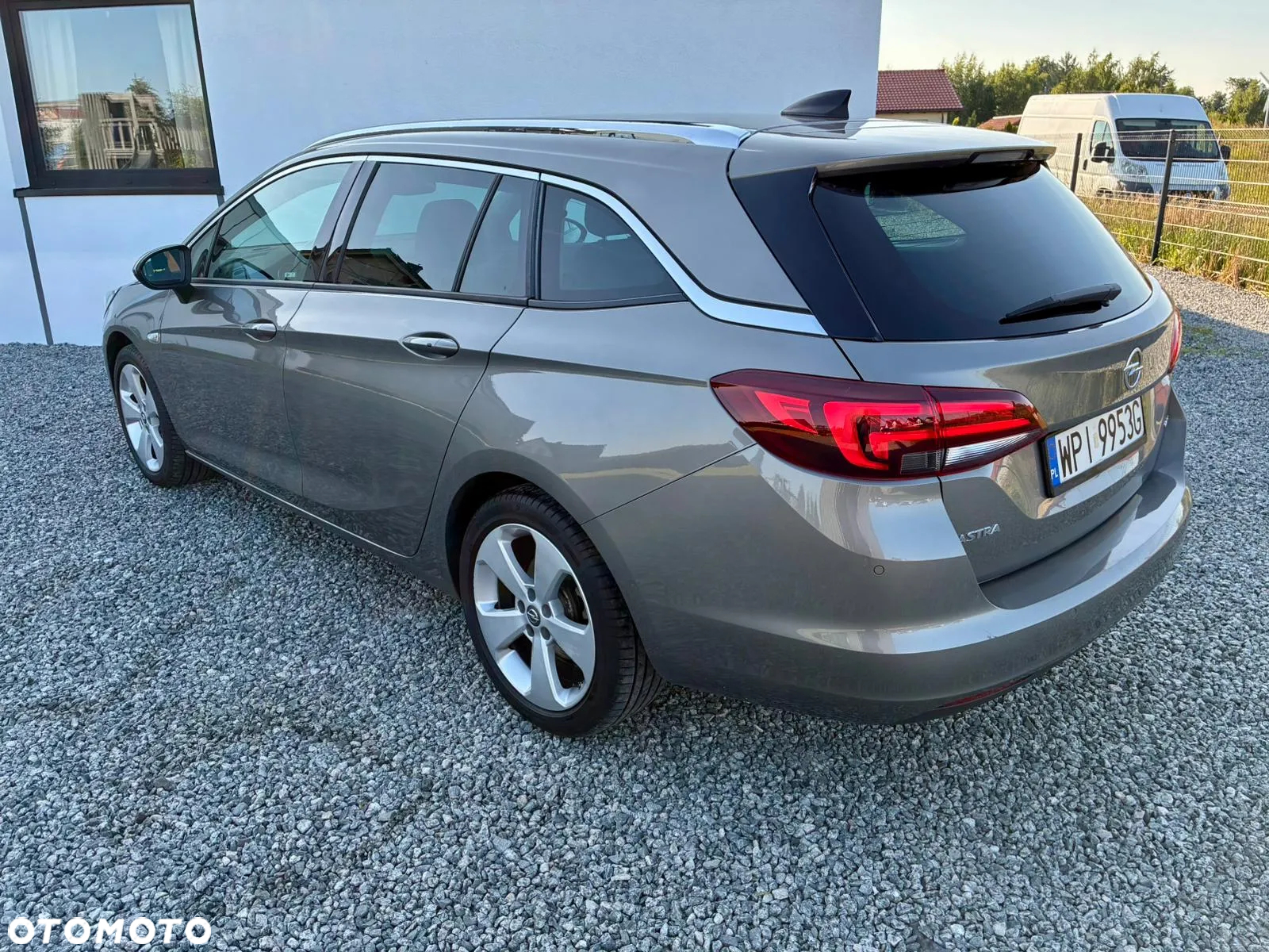 Opel Astra 1.6 D Start/Stop Automatik Sports Tourer Edition - 3