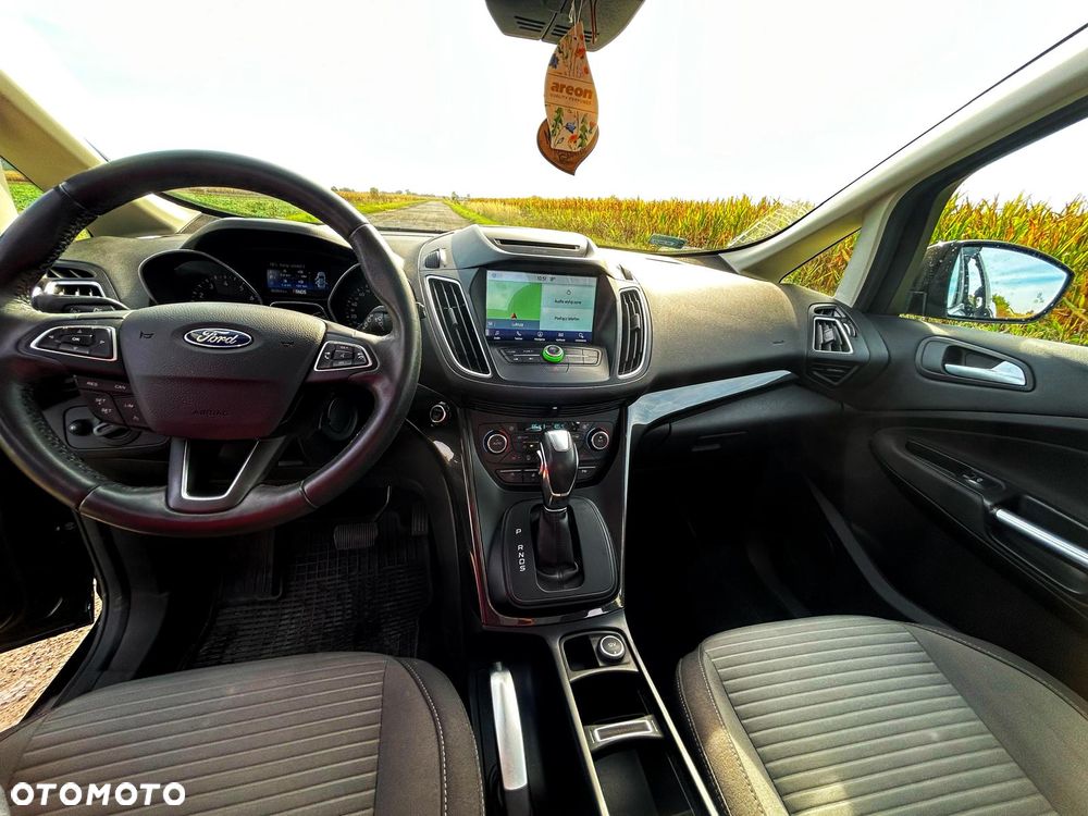 Ford Grand C-MAX - 15