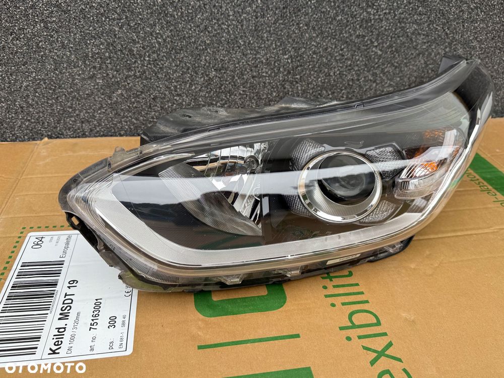 kia ceed iii przed lift 17-21 lampa lewa zwykla + led demontaz orygina - 3