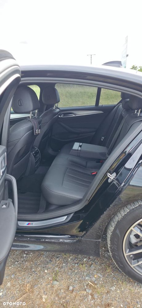 BMW Seria 5 520d xDrive mHEV M Sport sport - 9