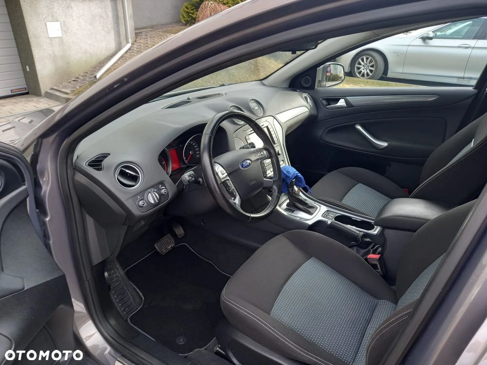 Ford Mondeo 2.0 TDCi Trend - 15