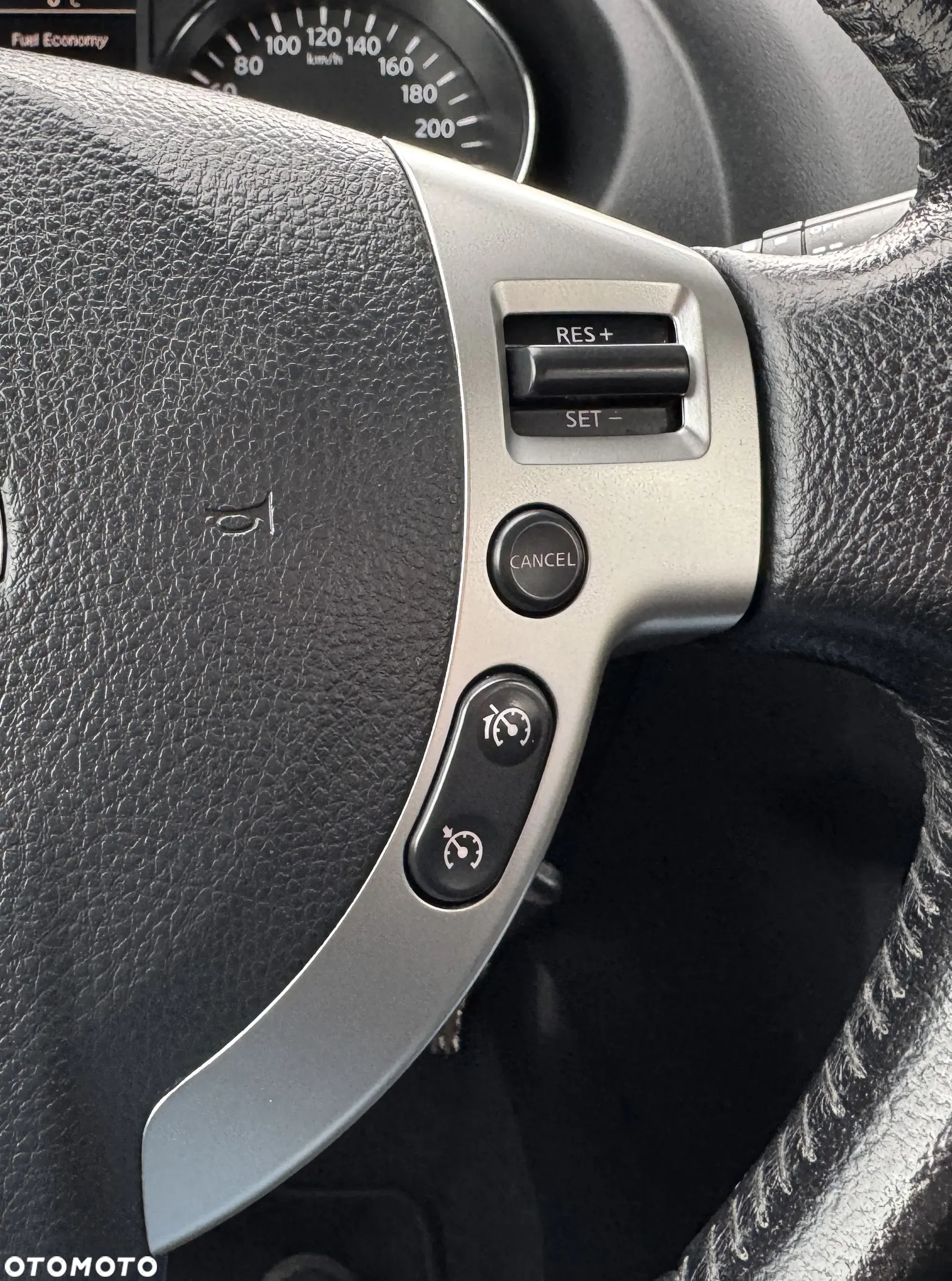 Nissan Qashqai 2.0 Tekna Premium - 22