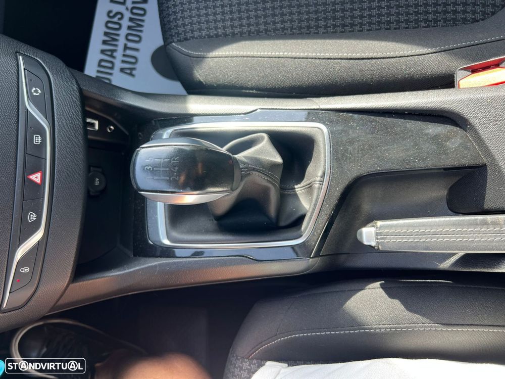 Peugeot 308 1.2 PureTech Active - 32