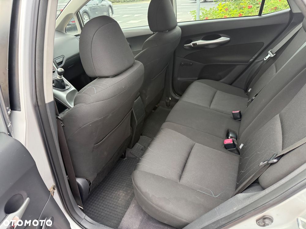 Toyota Auris 1.33 VVT-i Life Comfort - 13