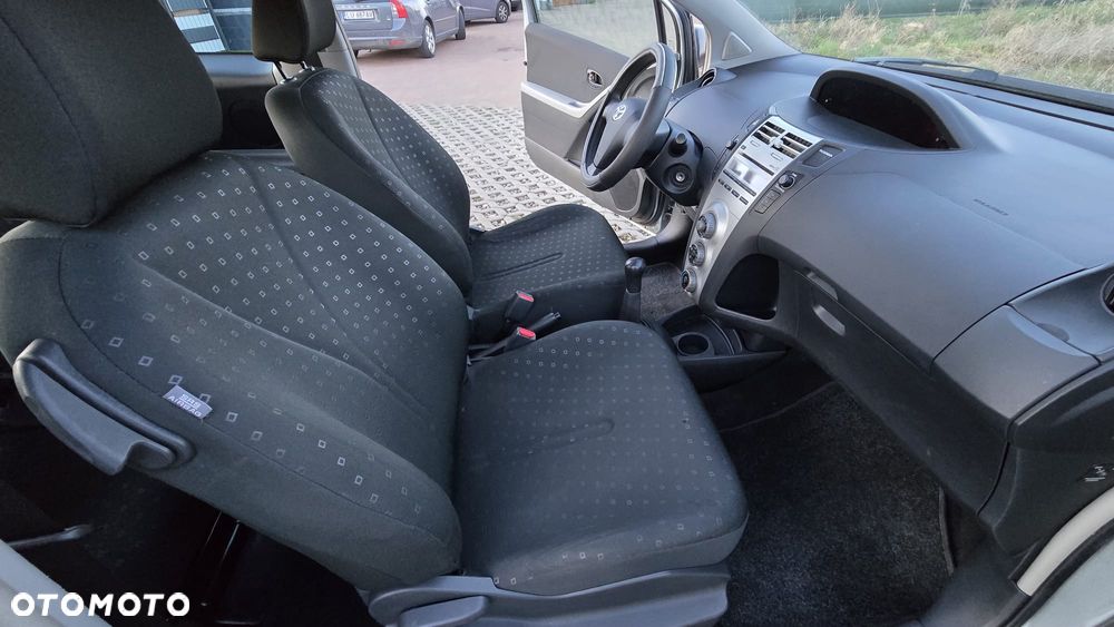 Toyota Yaris 1.0 VVT-i - 14