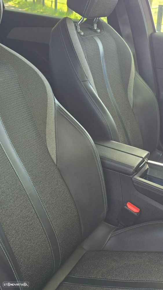 Peugeot 308 1.5 BlueHDi GT Line - 13