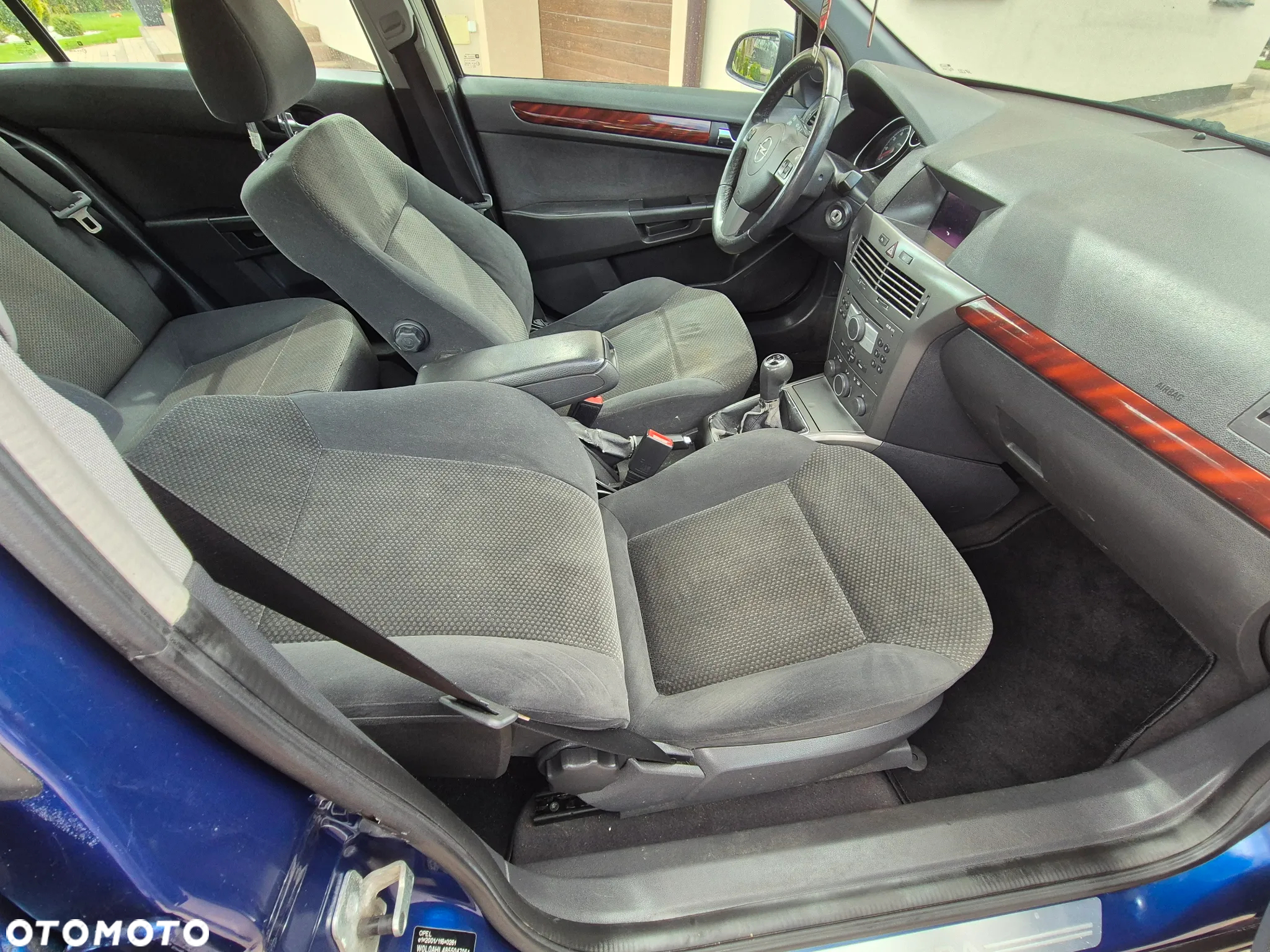 Opel Astra 1.8 Edition Plus - 26