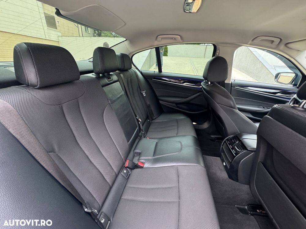 BMW Seria 5 520d EfficientDynamics Edition AT - 20