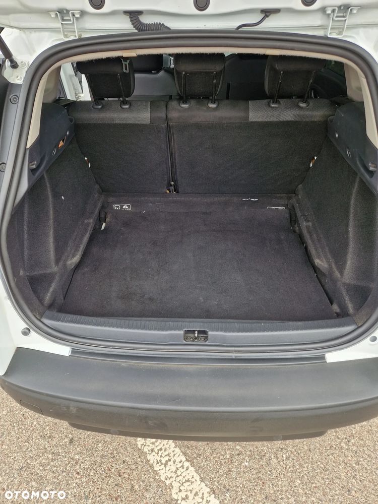 Renault Clio 1.2 16V Alize - 9