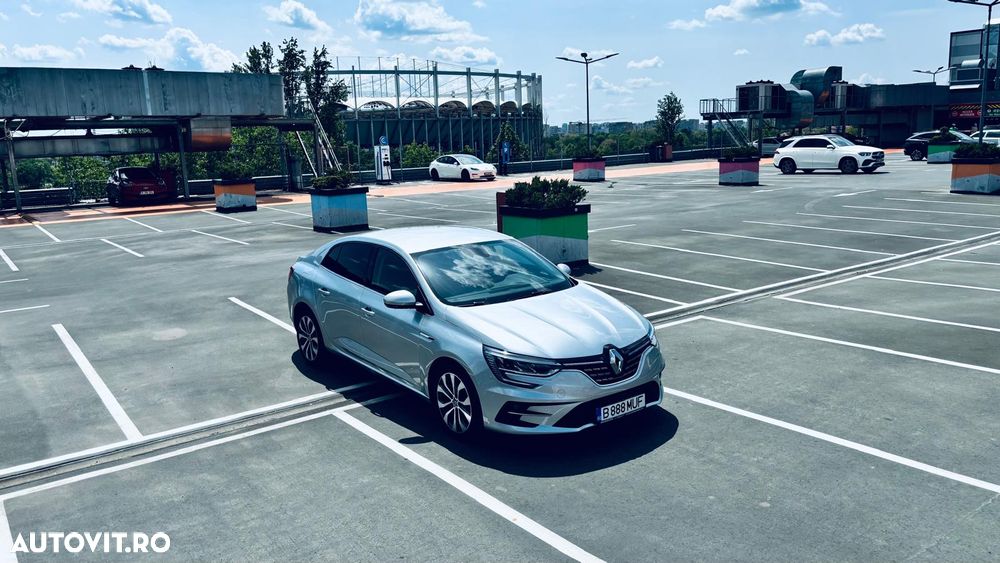 Renault Megane TCe 140 GPF EDC Techno - 7