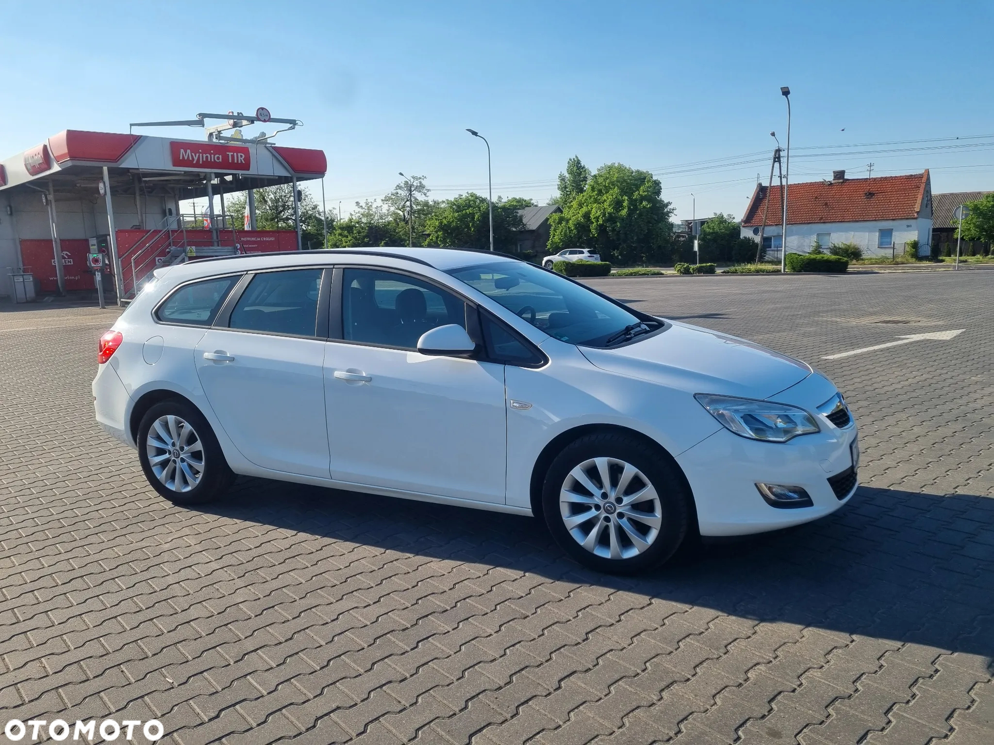 Opel Astra 1.7 CDTI DPF Sports Tourer Exklusiv - 8
