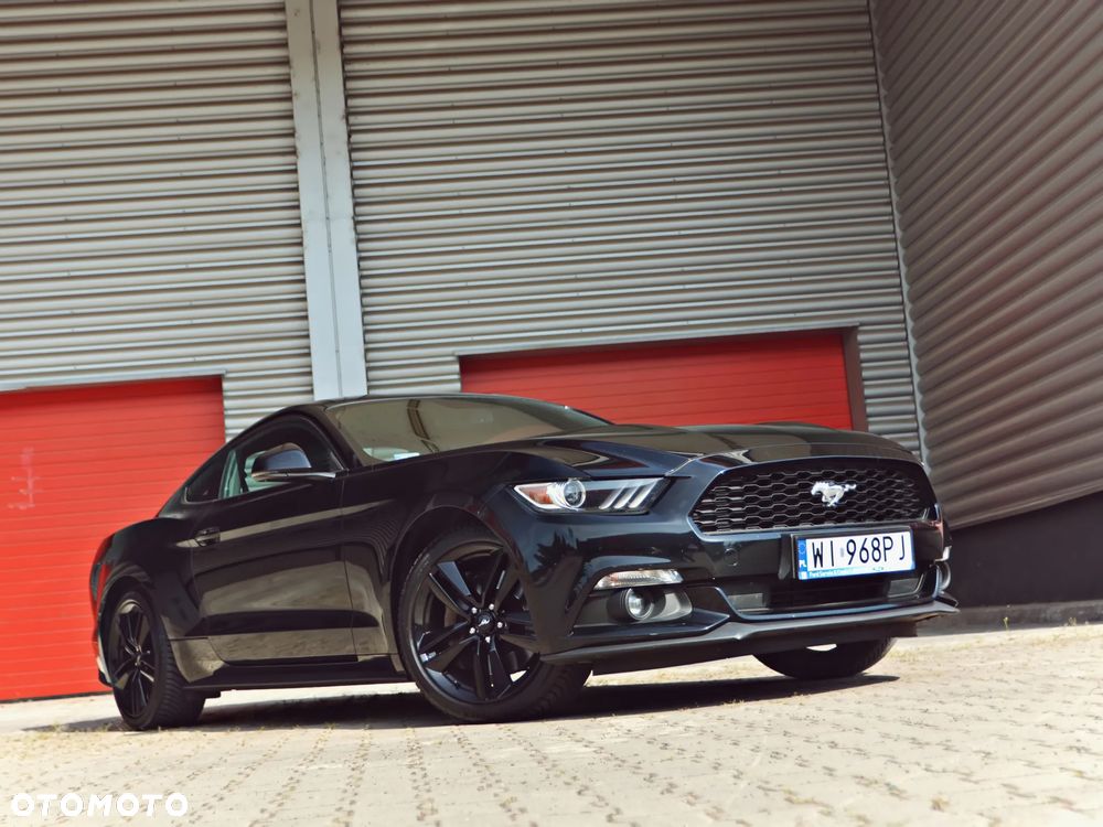 Ford Mustang 2.3 EcoBoost - 11