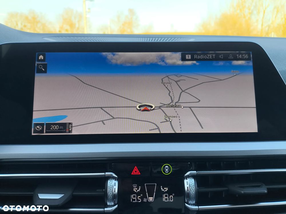 BMW Seria 3 320e - 25