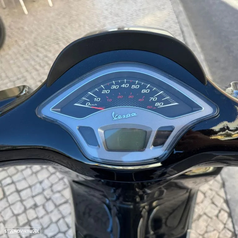 Vespa Sprint 50 - 13
