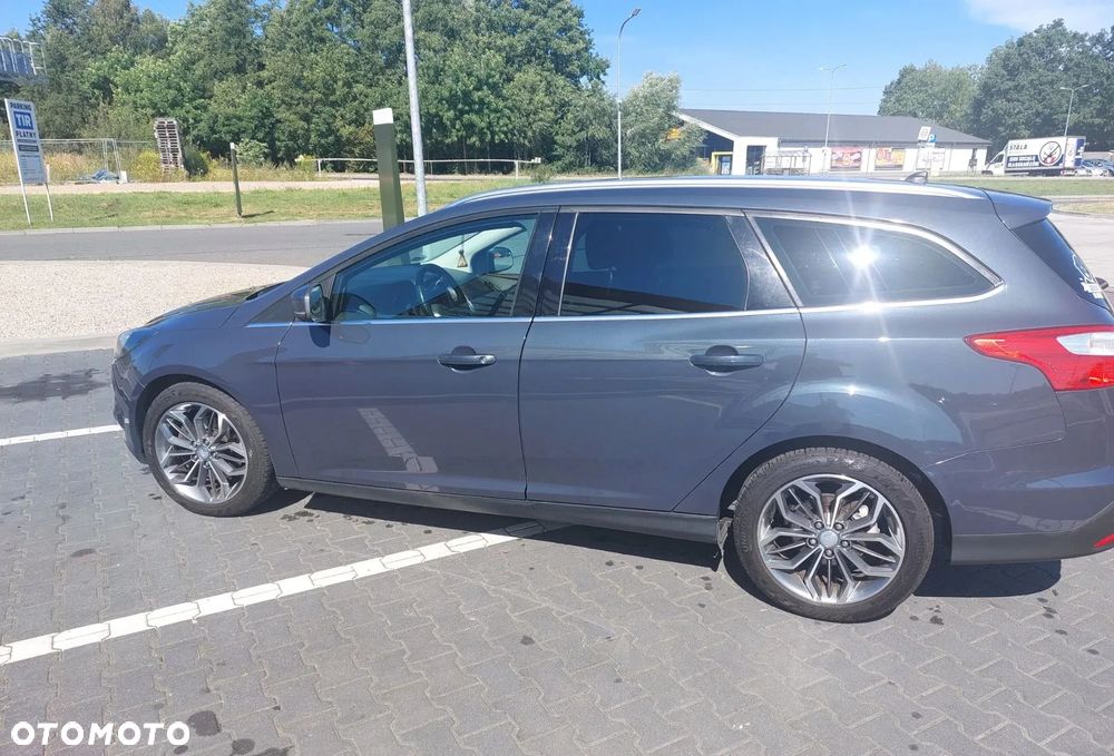 Ford Focus 1.6 EcoBoost Titanium - 2