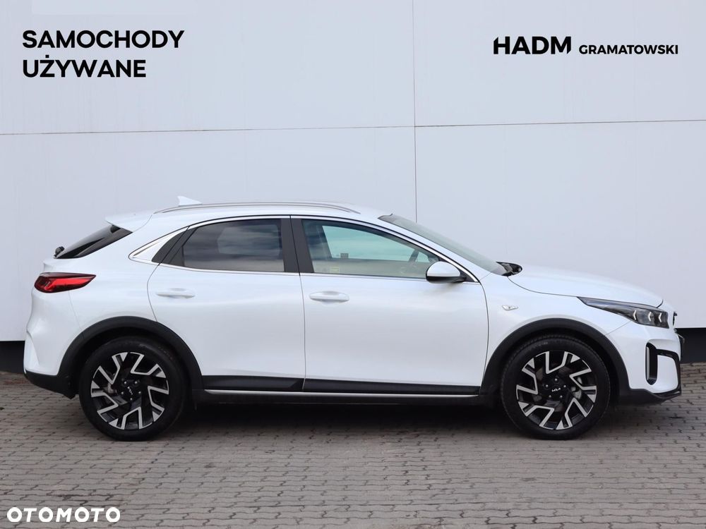 Kia XCeed 1.5 T-GDI M - 4