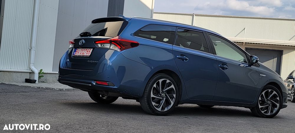 Toyota Auris - 6