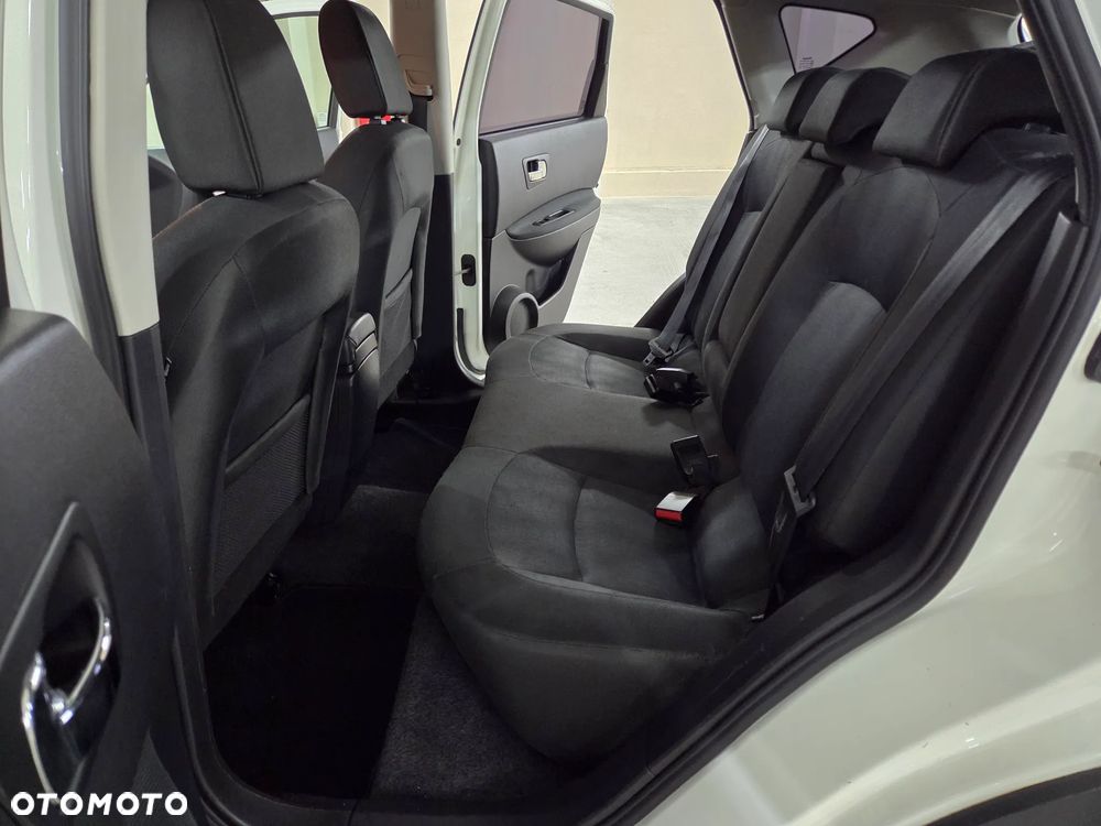 Nissan Qashqai 1.5 dCi DPF acenta - 20