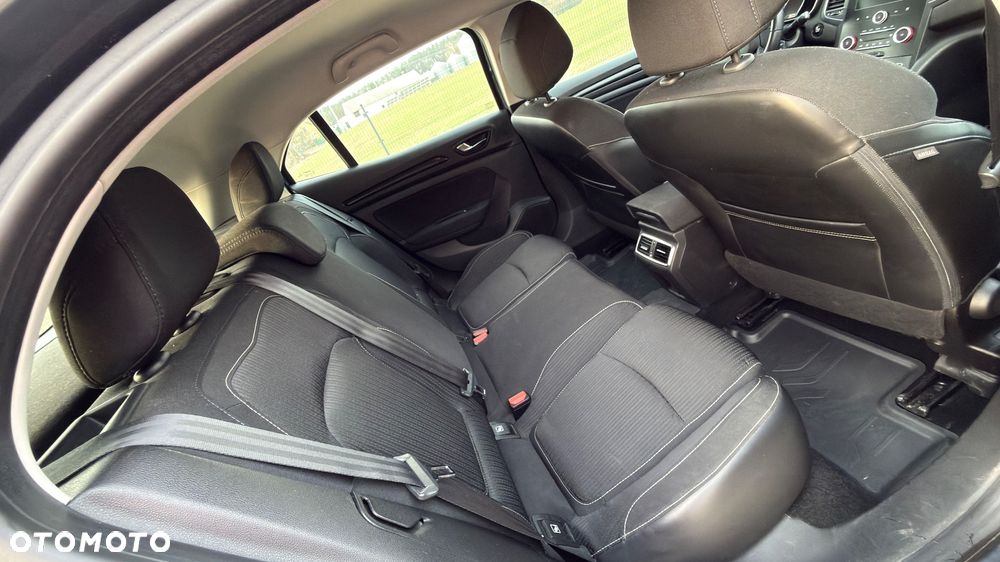 Renault Megane 1.5 dCi Zen - 5