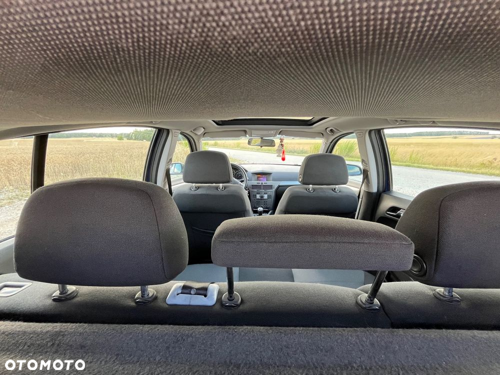 Opel Astra - 9