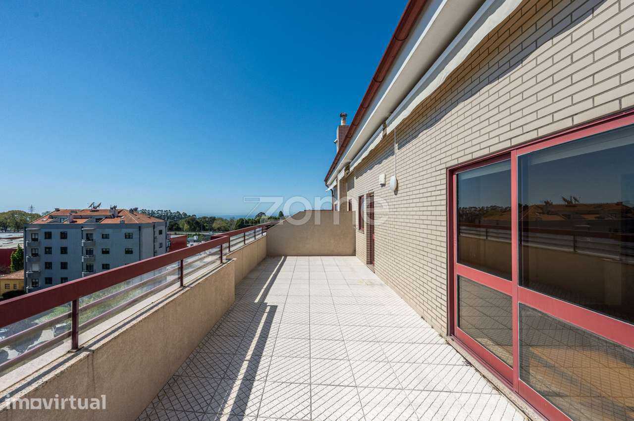Apartamento Penthouse T3+3 Duplex à Quinta do Fojo, Vila Nova de Gaia - Grande imagem: 2/42