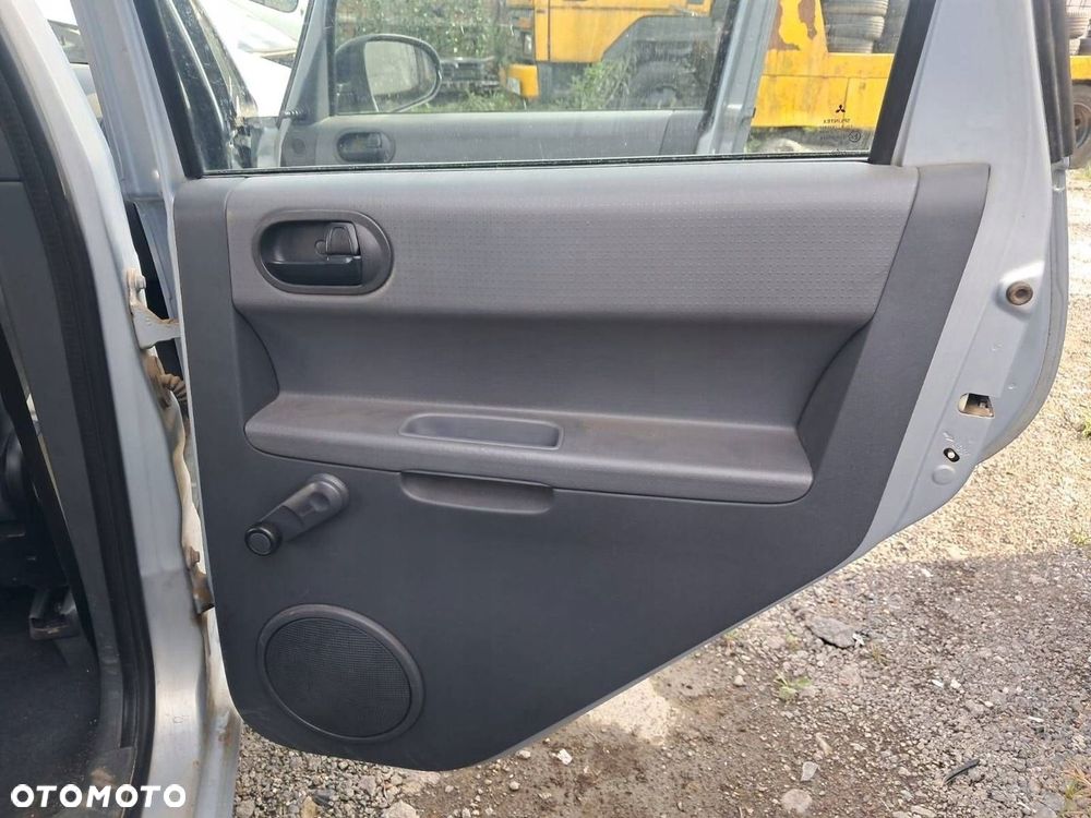 FOTELE KANAPA BOCZKI MITSUBISHI COLT Z30 VI 04R 5D - 11