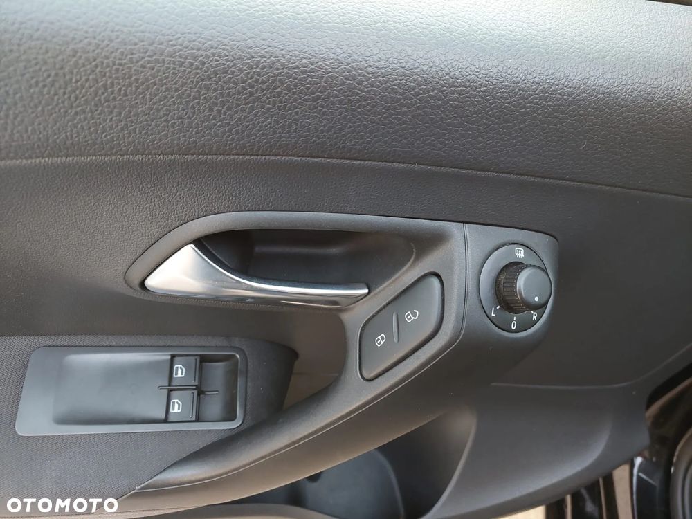 Volkswagen Polo - 10