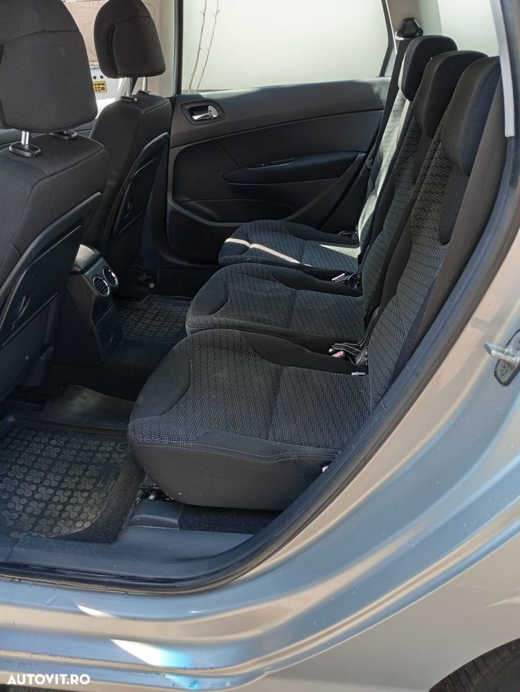 Peugeot 308 1.6HDi Confort Pack - 5