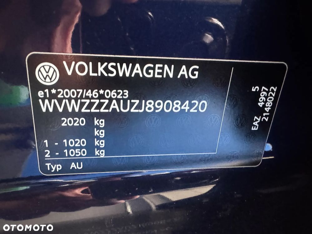Volkswagen Golf - 38