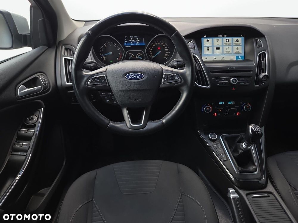 Ford Focus 1.5 EcoBoost Active - 9