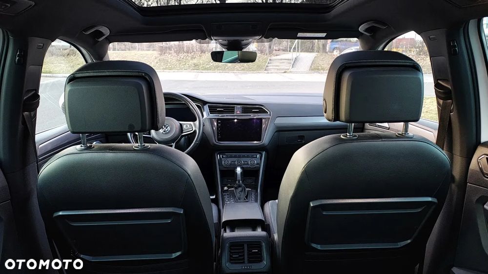 Volkswagen Tiguan - 24
